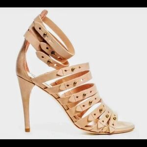 **FINAL!!**NIB $275 Pour La Victoire Strappy Nude "Aaliyah" Leather Sandals 8.5